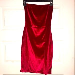 Red velvet split dress